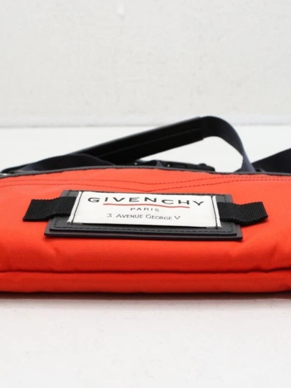 Givenchy Colorblock Pattern Crossbody Bag - Picture 2 of 14